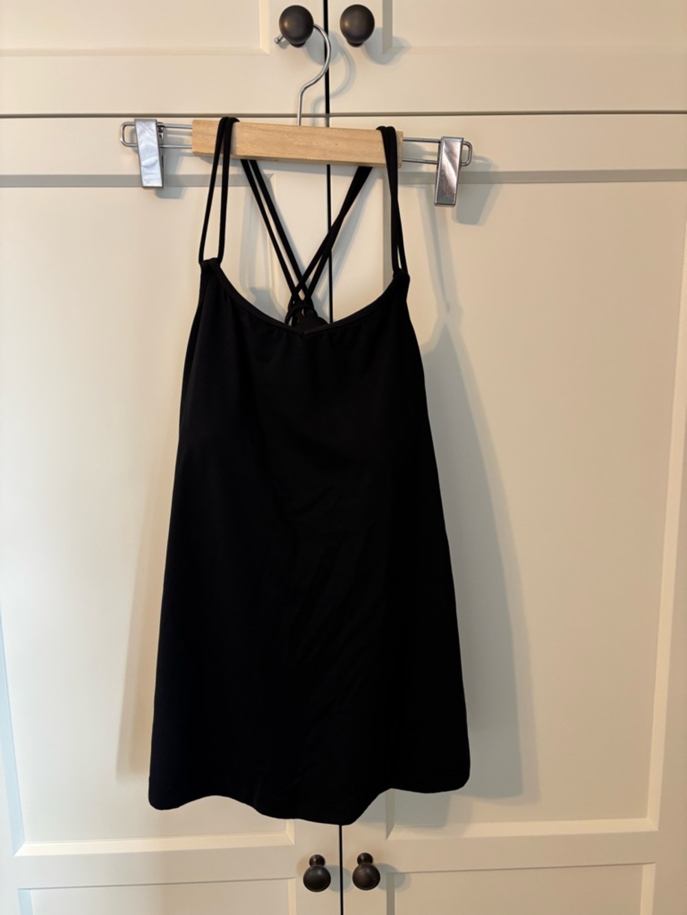 Lululemon Black Strappy Back Tank Top Size 6 | Built-In Bra - Picture 6 of 6